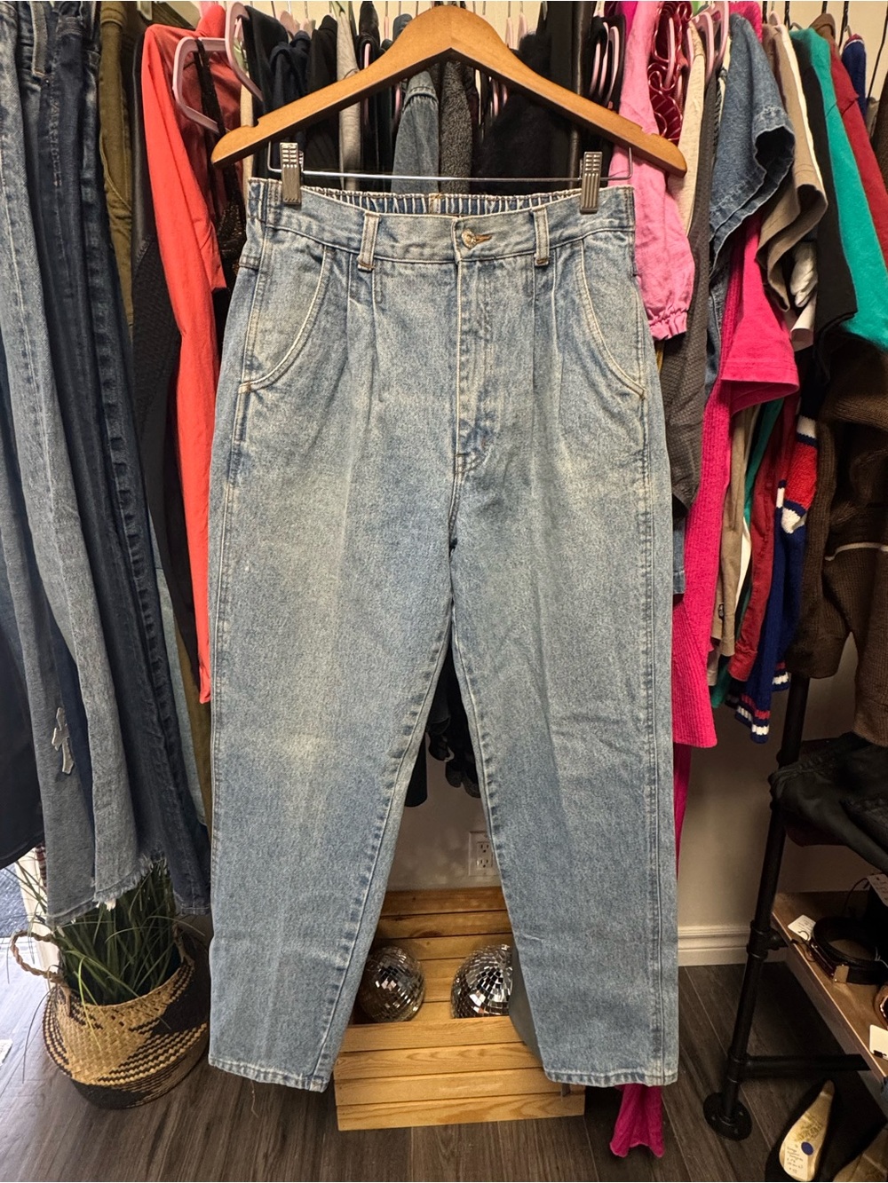 Vintage 1980s Sergio Valente Pleated Mom Jeans